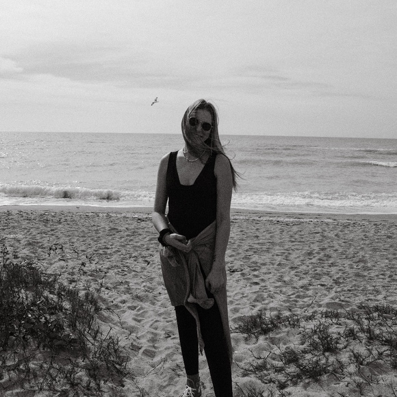 Meet your Posher, Riley - Picture 1 of 1